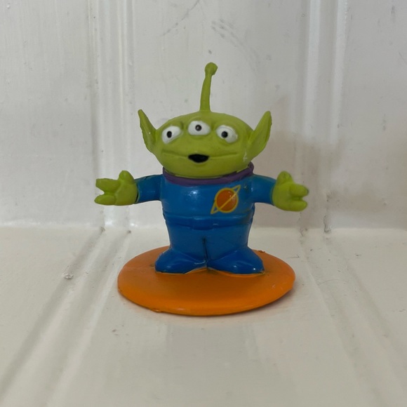 DISNEY PIXAR TOY STORY 3 ALIEN BULLYLAND BULLY 12765 - Picture 2 of 4